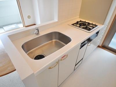 港区六本木３丁目のマンション