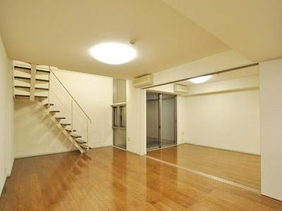 港区赤坂８丁目のマンション