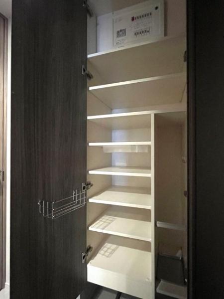 中央区銀座８丁目のマンション