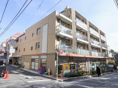 港区南青山４丁目のマンション