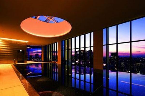 新宿区新宿６丁目のマンション