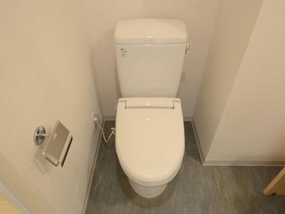 プレミアステージ三田慶大前(トイレ)