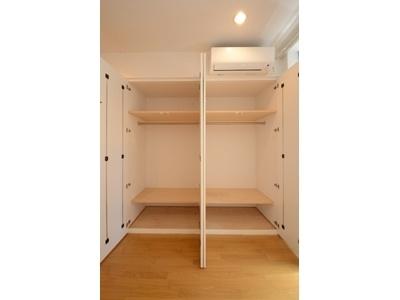 プレミアステージ三田慶大前(収納)