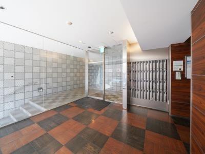 プレミアステージ三田慶大前(エントランス)