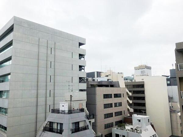 コンパートメント東京中央