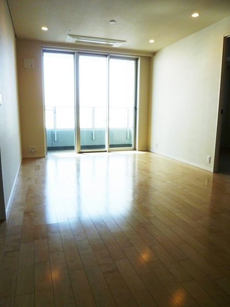 THETOKYOTOWERSMIDTOWER