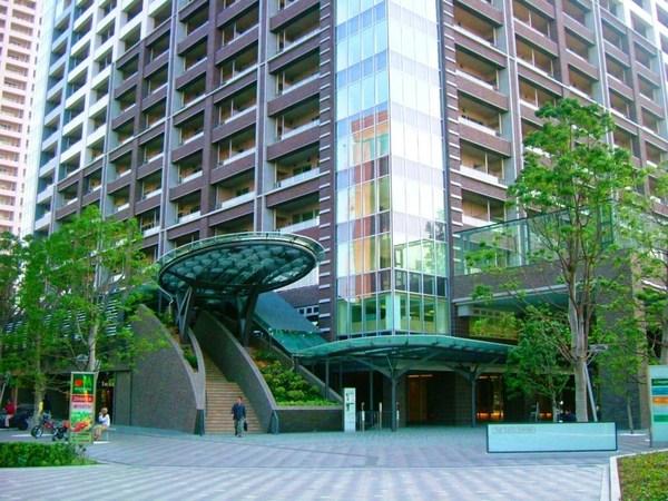 THE　TOKYO　TOWERS　ミッドタワー