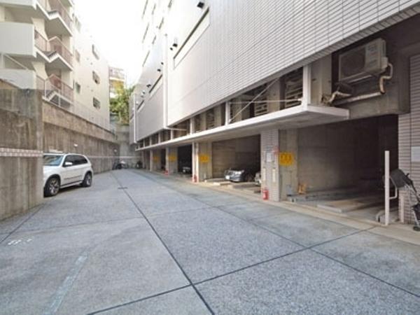パークレーンプラザ