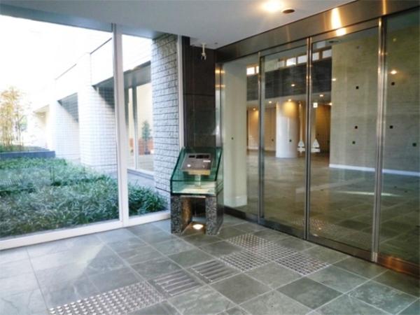 港区芝３丁目のマンション