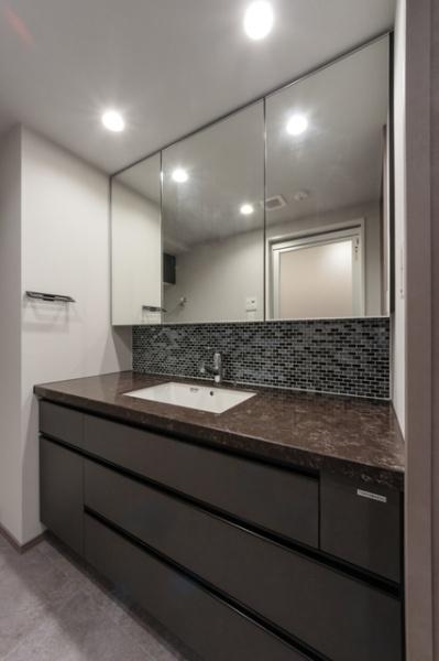 Ｌｅ　ＵｎＤｅｕｘ南青山