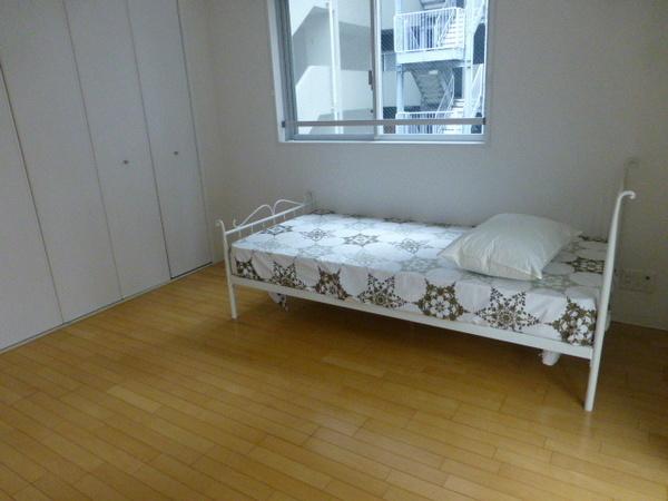 中央区新川2丁目のマンション(寝室)