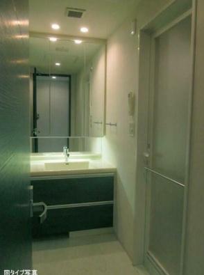 コンフォリア三田EAST(洗面台・洗面所)