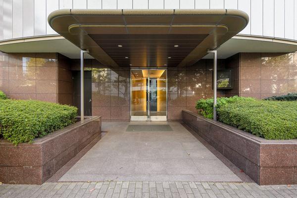 ルシマン月島(エントランス)