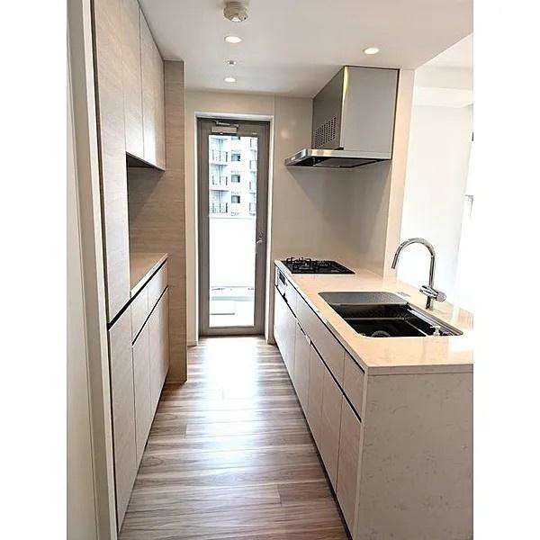 HARUMI FLAG PARK VILLAGE T棟(キッチン)