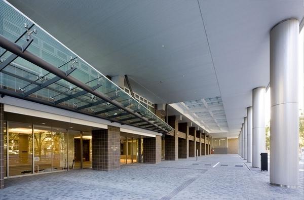 THETOKYOTOWERSMIDTOWER