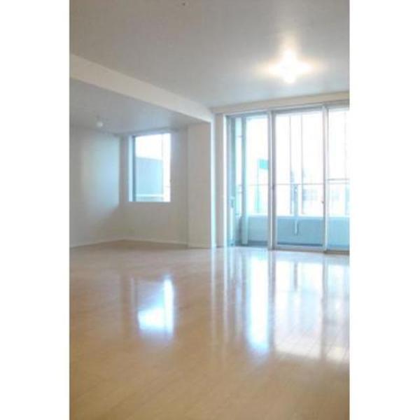 THETOKYOTOWERSMIDTOWER