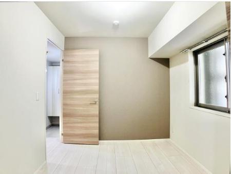 パインステージ白金高輪(洋室)