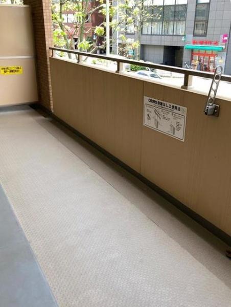 パークアクシス四谷ステージ(バルコニー)