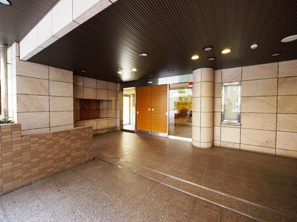 パークアクシス四谷ステージ(エントランス)