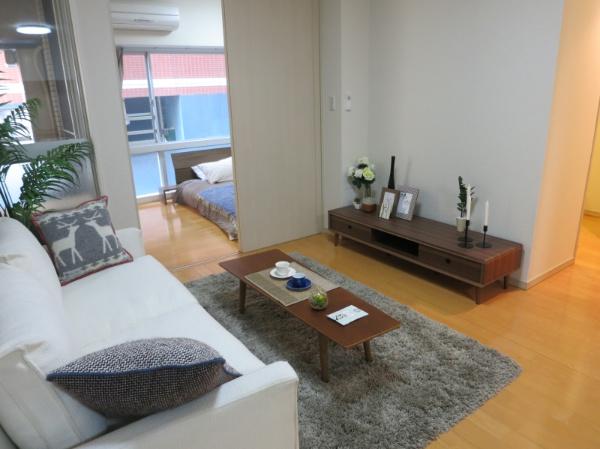 メゾンド日本橋三越前(リビング)