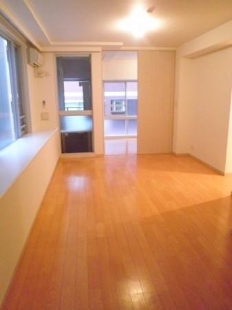 メゾンド日本橋三越前