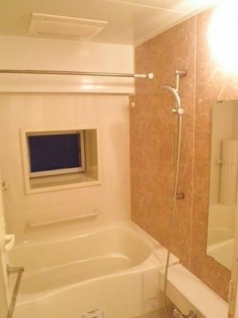 メゾンド日本橋三越前