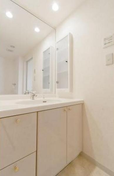 パークアクシス四谷ステージ