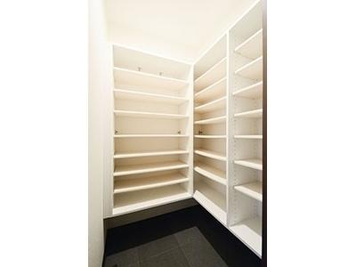 深沢ハウス(収納)