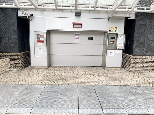 レジディアタワー麻布十番(駐車場)