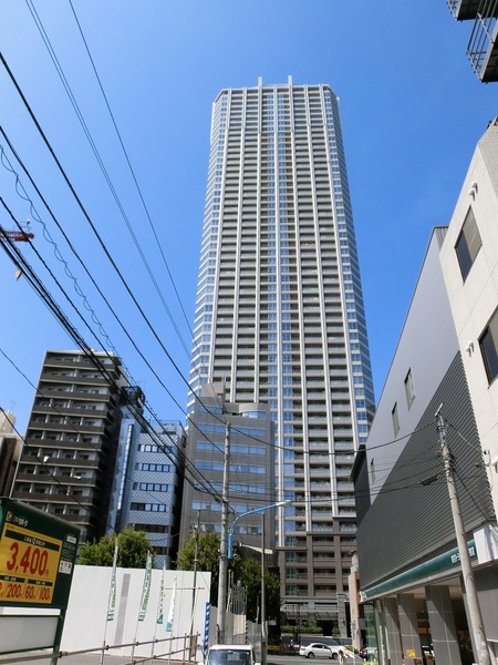 富久クロスコンフォートタワー