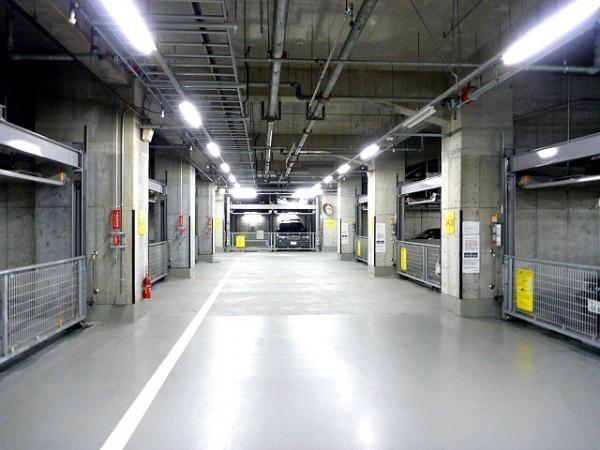 トルナーレ日本橋浜町(駐車場)