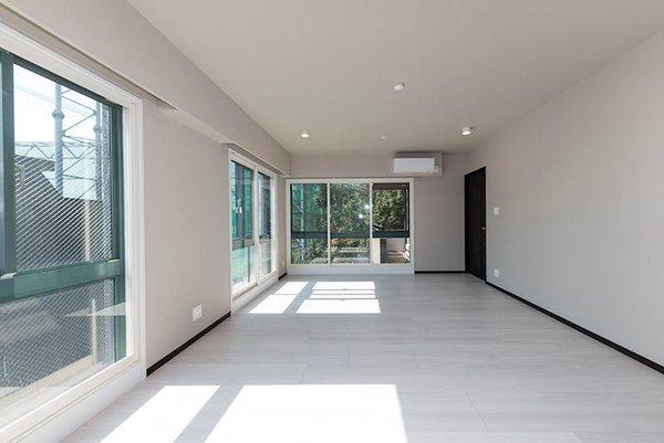 レジディア上目黒(バルコニー)