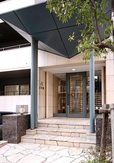 レジディア上目黒(エントランス)