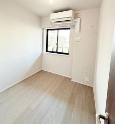 ブランズ本郷(洋室)