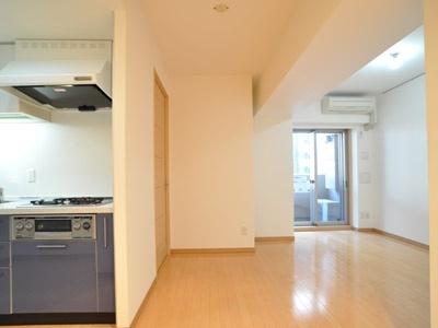 スペーシア三軒茶屋弐番館