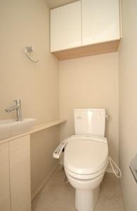 プライムアーバン新宿夏目坂タワーレジデンス(トイレ)