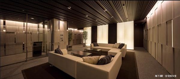 ブリリアタワー池袋(駐車場)