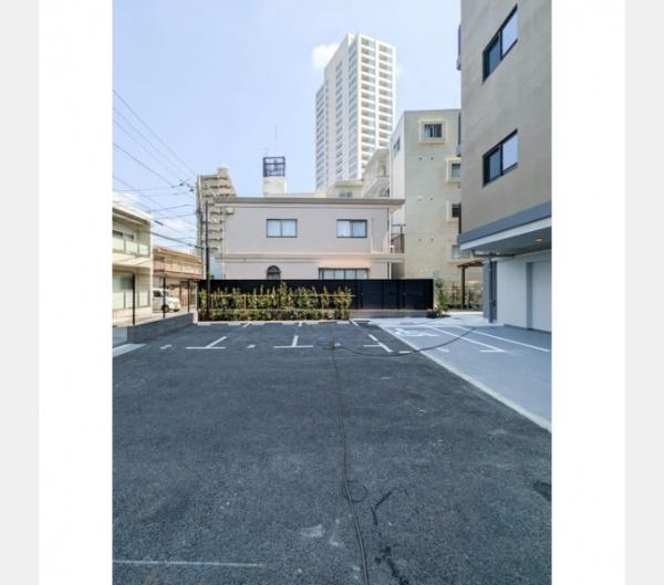 グレーシアフィット三軒茶屋(駐車場)