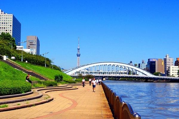 リバーシティ21新川