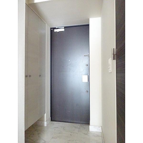 THETOKYOTOWERSSEATOWER