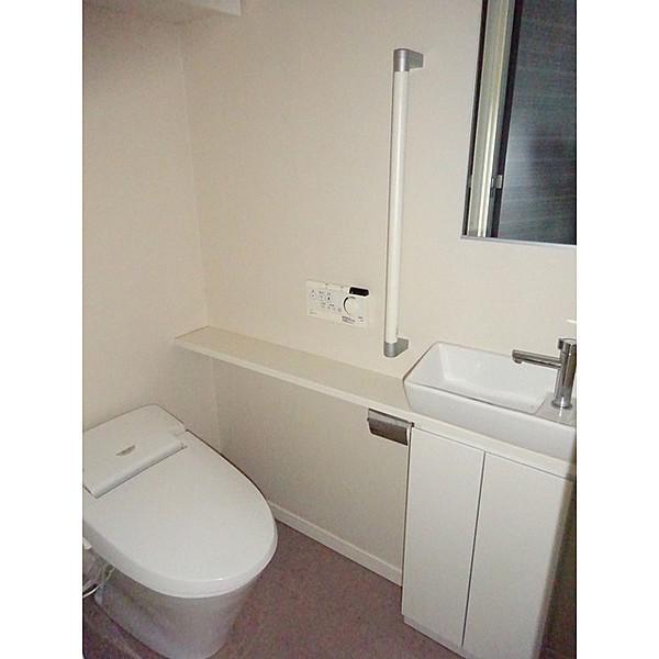 THETOKYOTOWERSSEATOWER