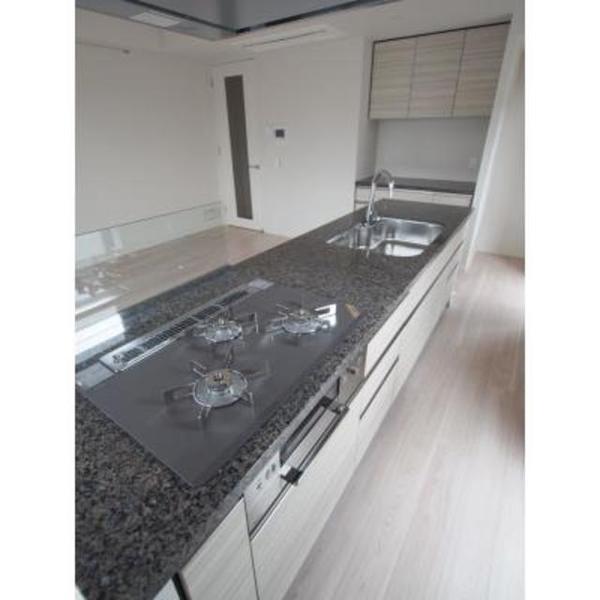 パークアクシスプレミア表参道