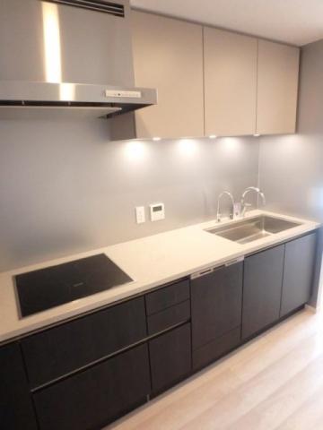 プラウド恵比寿ヒルサイドガーデン(キッチン)