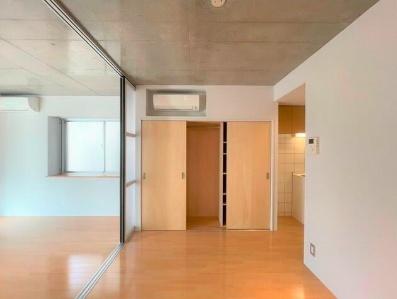 ブリックプレイス