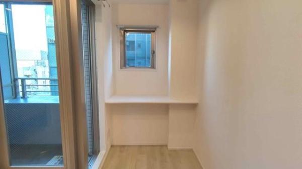 レジディア三越前