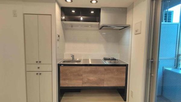 レジディア三越前