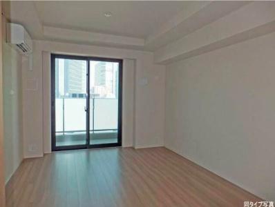 クロスエアタワー