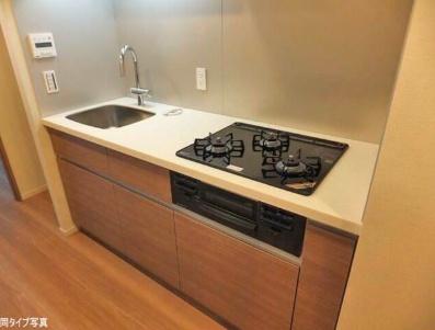 クロスエアタワー