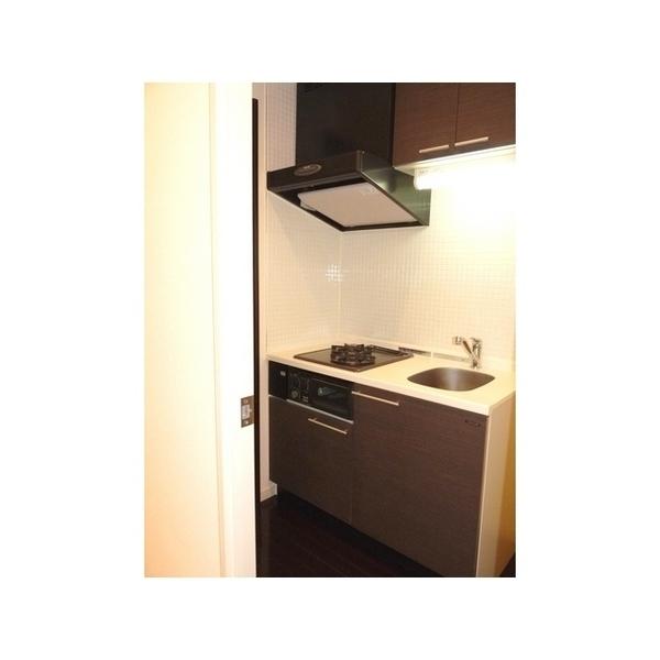 メインステージ白金高輪駅前