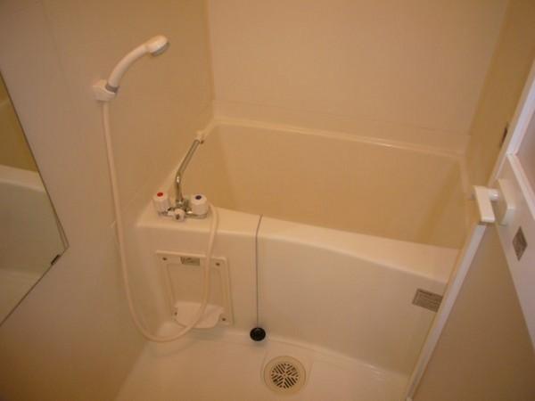 メインステージ白金高輪駅前